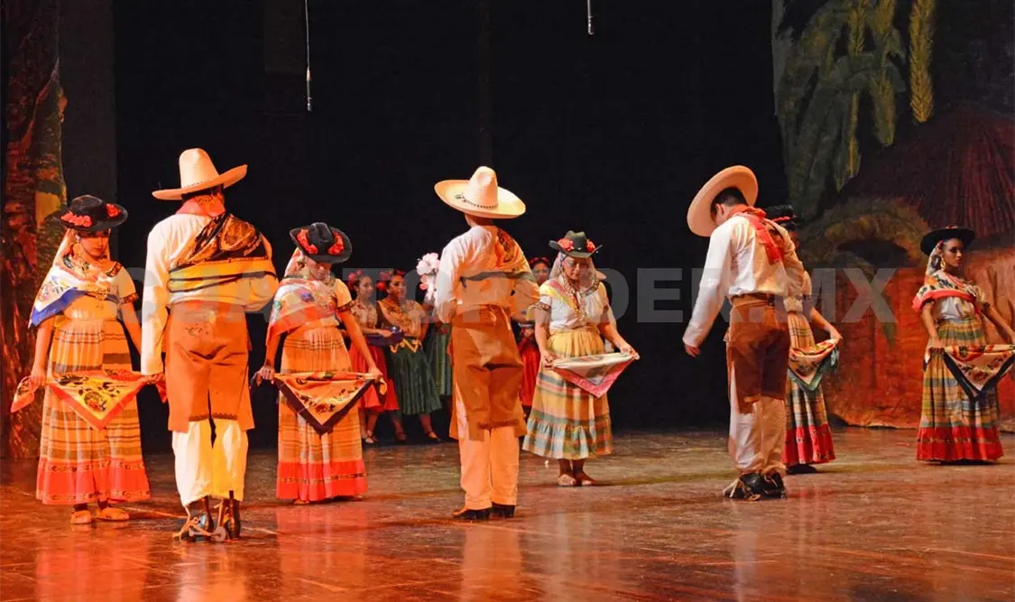 Durante una de las presentaciones del grupo. Darwin Mendoza