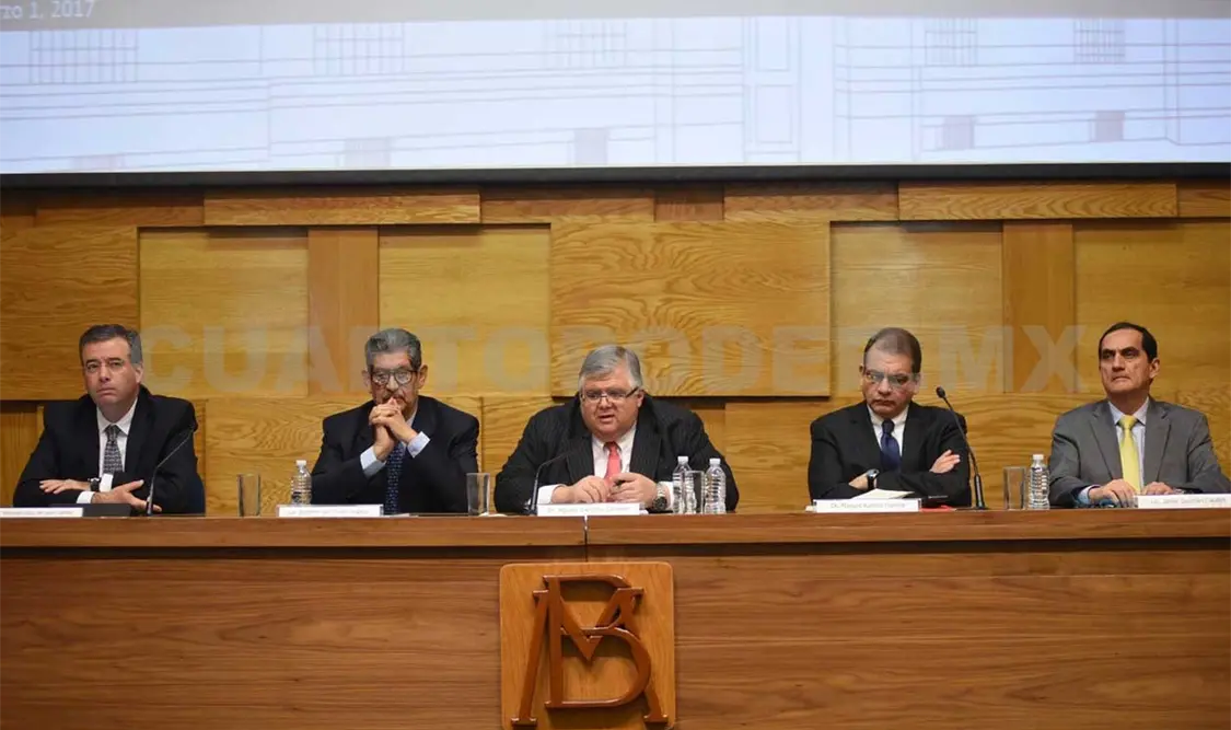 Banxico prohíbe recibir obsequios
