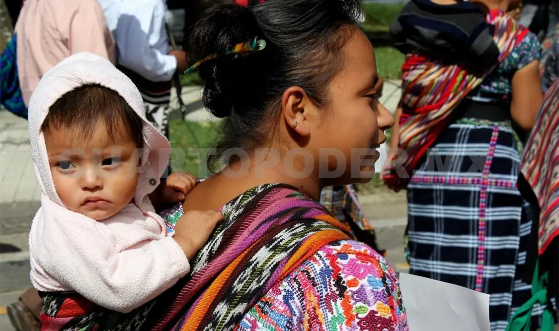 Los ingresos generados a menudo son utilizados para mantener a las familias en sus comunidades. Cortesía