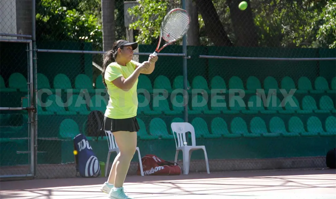 Alistan torneo de Tenis en Comitán
