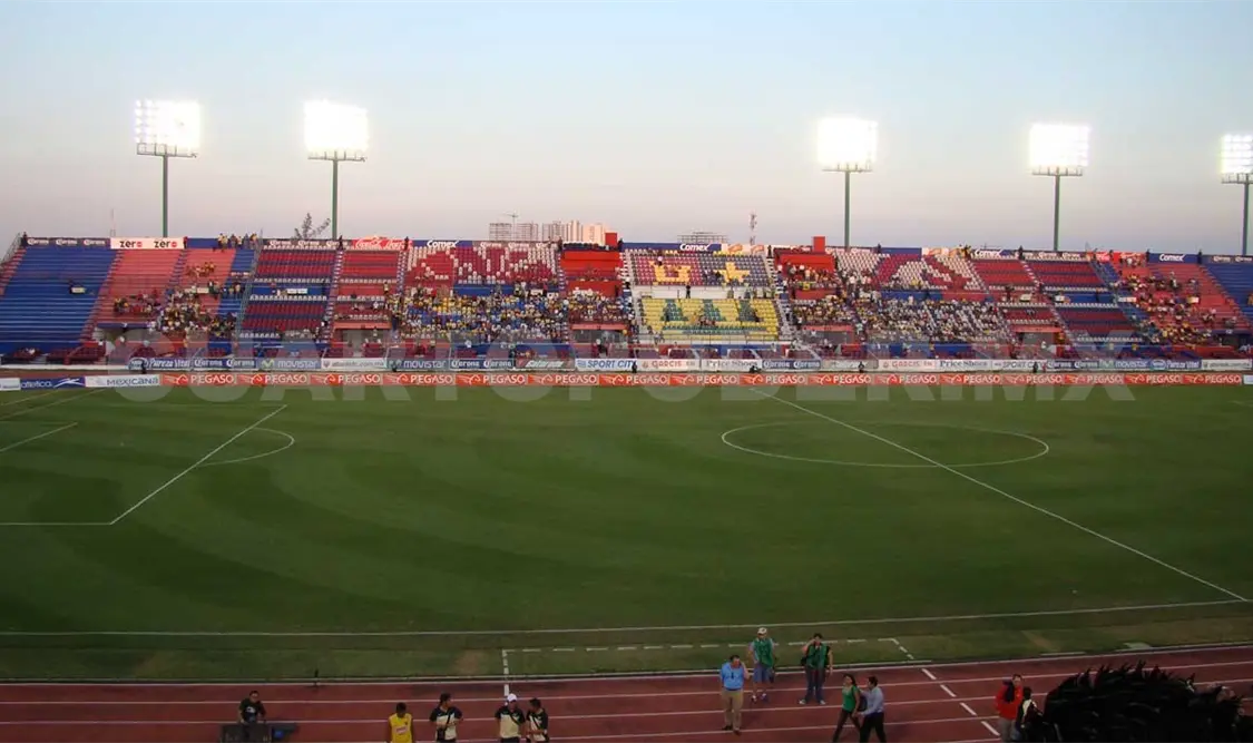 Inician gestiones para remodelar estadio
