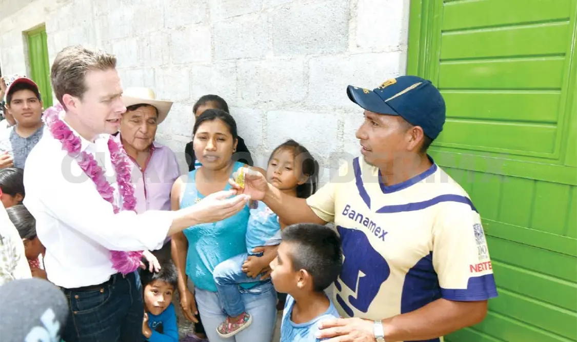 Entrega MVC acciones de vivienda digna