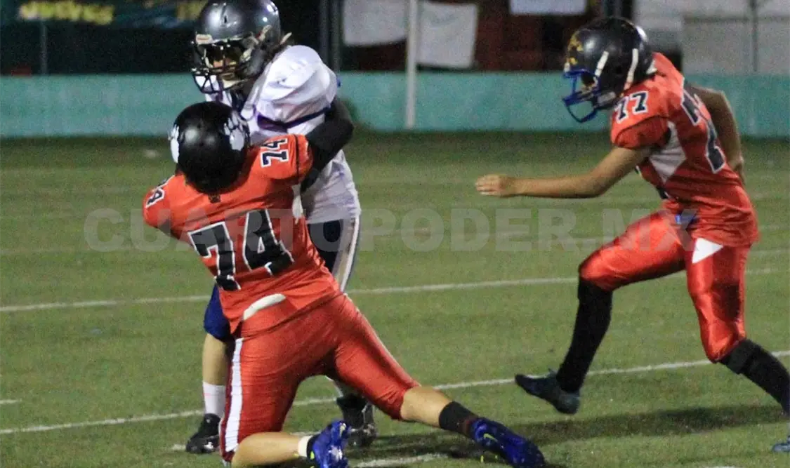 Jaguares Negras vence 33-7 a Búfalas