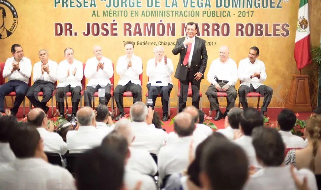 Grandes hombres cobijan el desarrollo de los pueblos