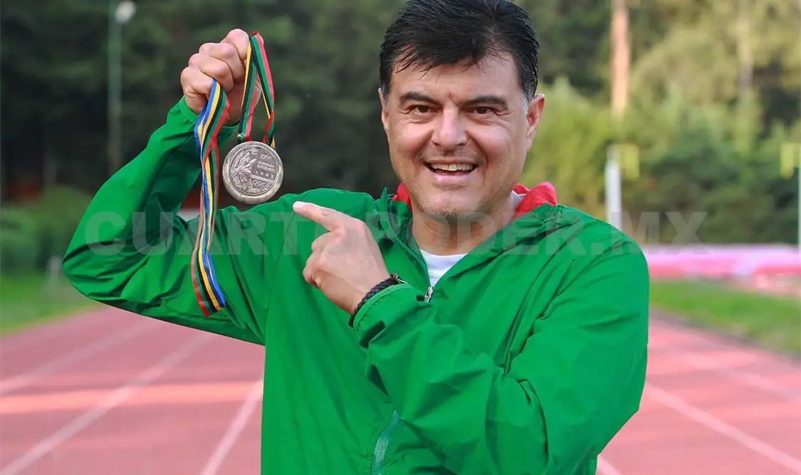 Celebra Mercenario la plata en Olímpicos