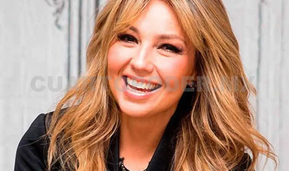 ¿Qué le regaló Larry a Thalía?