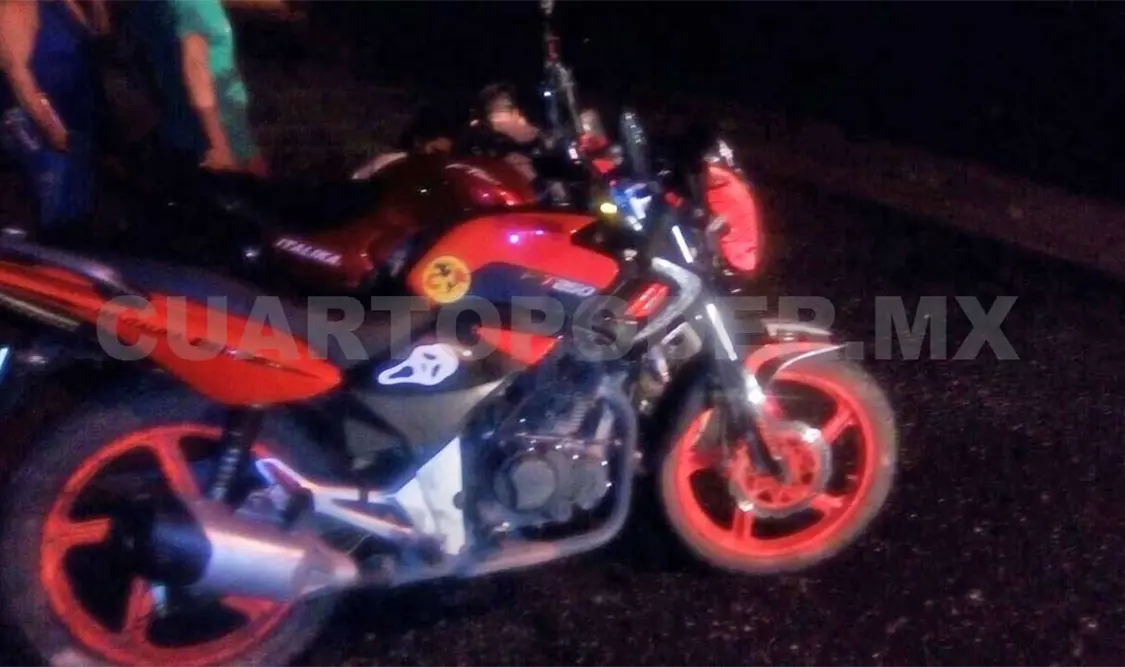 Jovencita lesionada en choque de motos