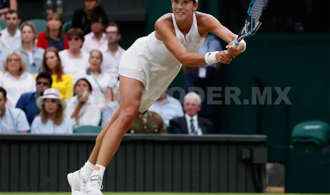 Tenista Garbiñe Murguruza avanza a tercera ronda