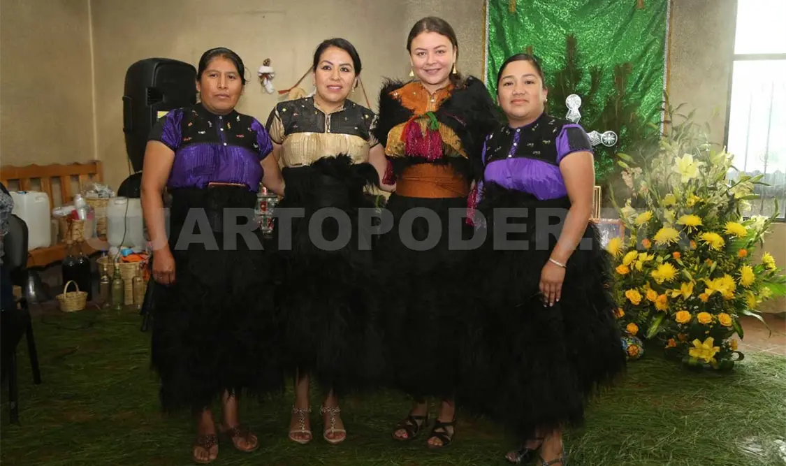 Autoridades de los tres barrios reciben a Sasil de León