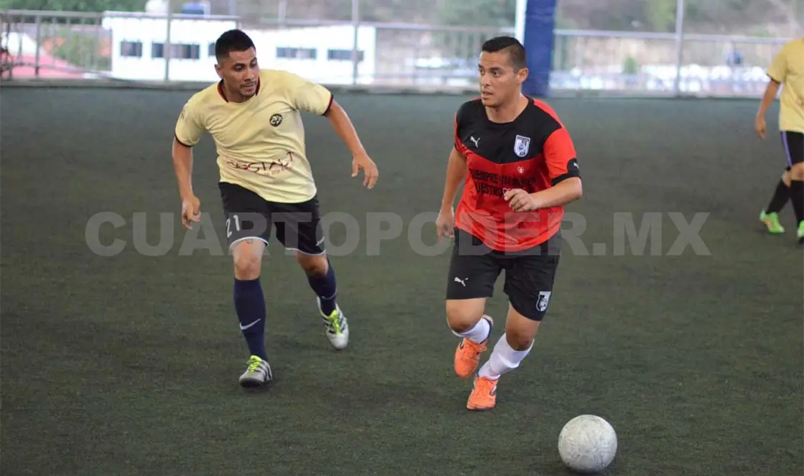 Monterrey se apodera de la cima del torneo