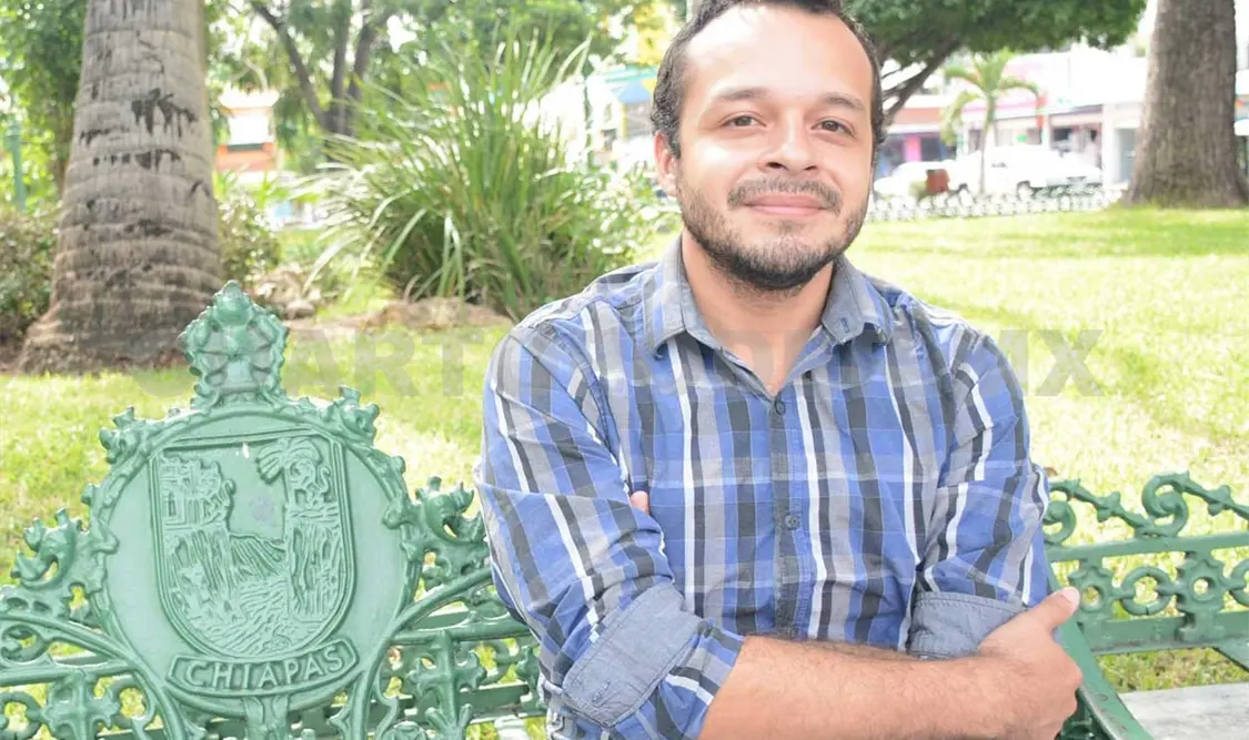 El autor de “Escalera al cielo”, Santana García. Darwin Mendoza