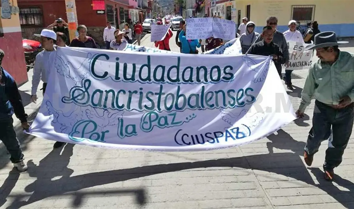 Ciudadanos realizan marcha contra la inseguridad