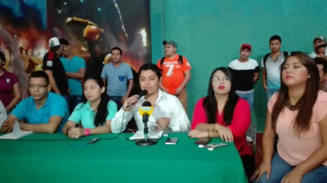 Solicitan su pago para acudir el lunes a clases.