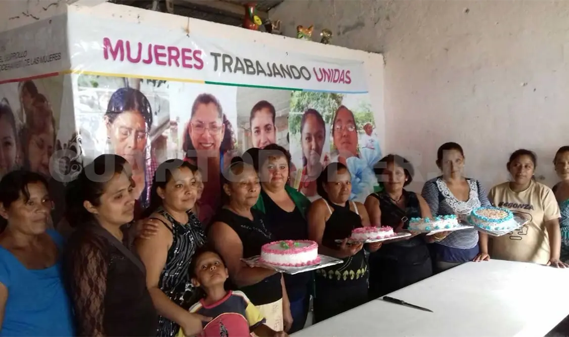 Imparten talleres de oficios tradicionales
