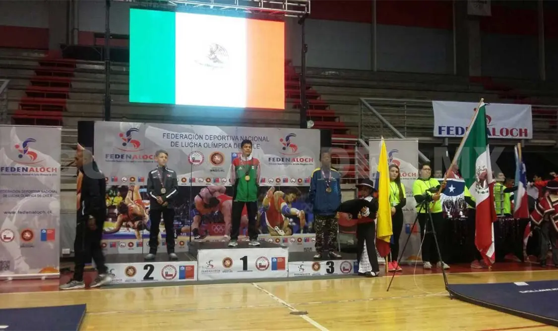 Fernando Pérez da un oro a México