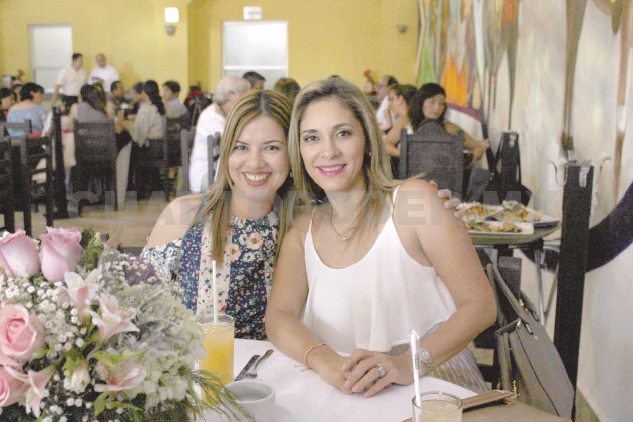 Victoria recibió la primera comunión