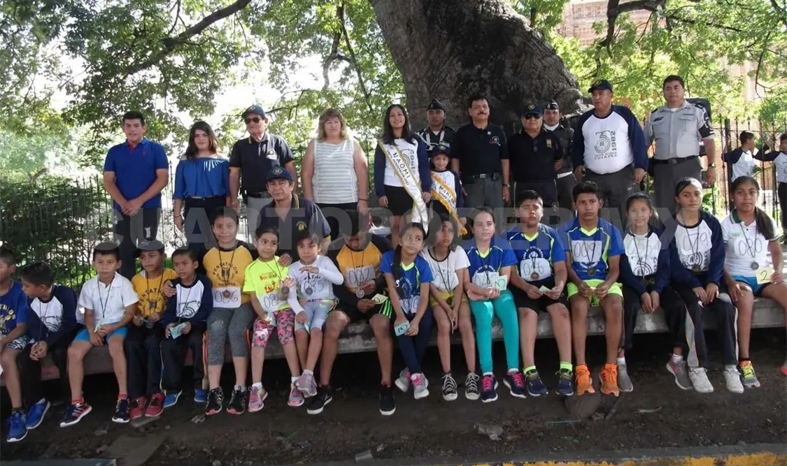 Celebraron la 10ª justa infantil Osos Grises