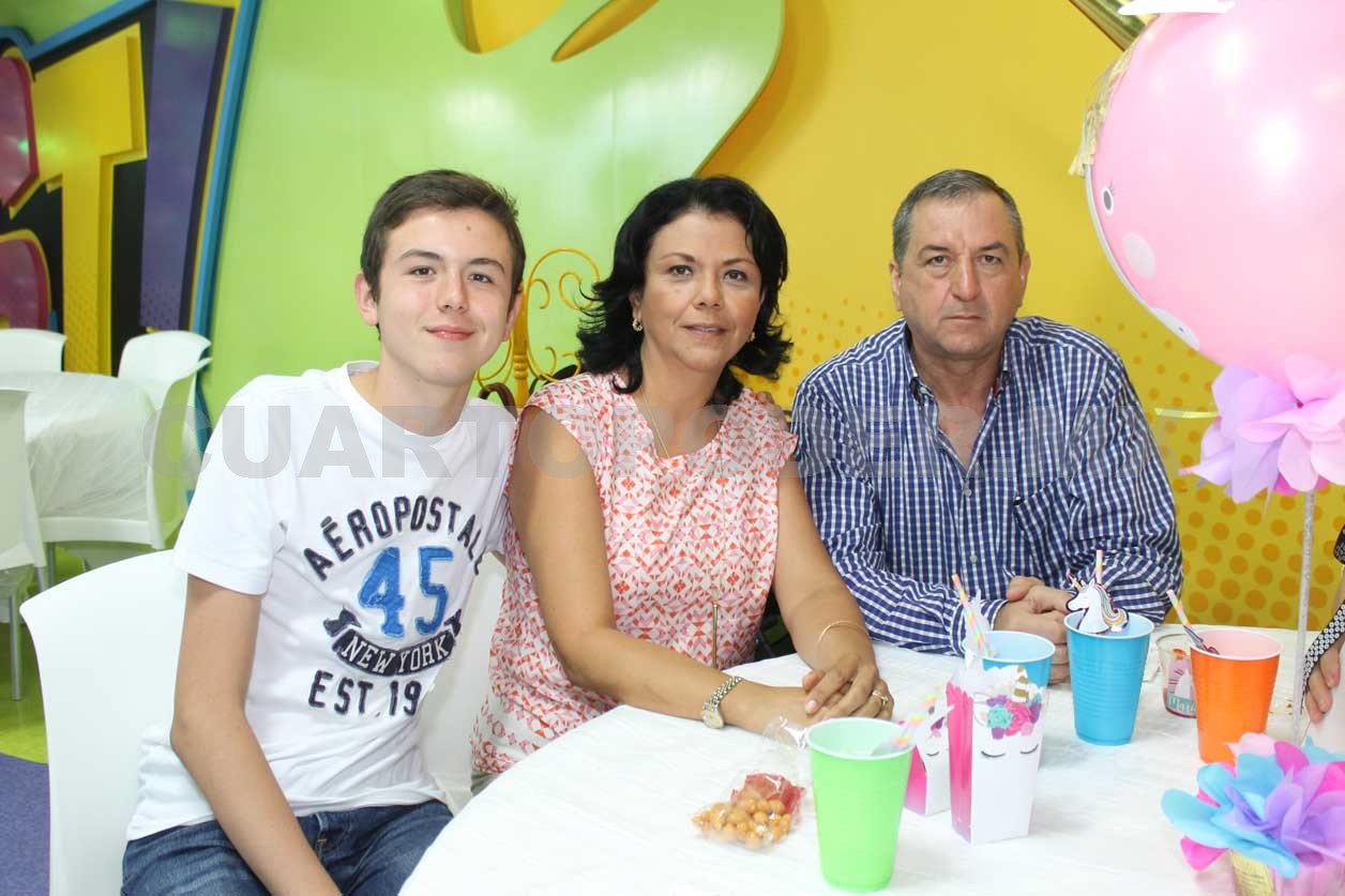 Primer cumpleaños de María
