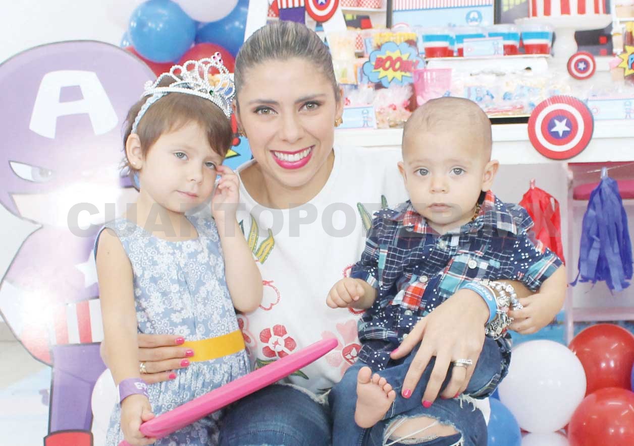 Fiesta de hermanitos