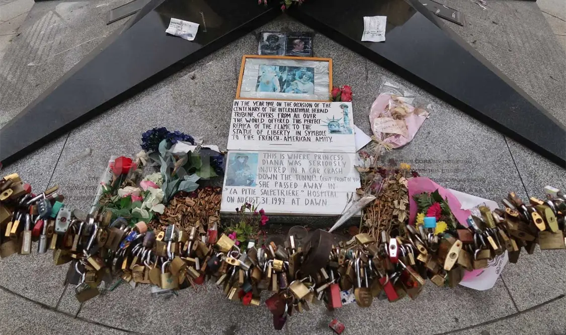 París recuerda a la princesa Diana de Gales