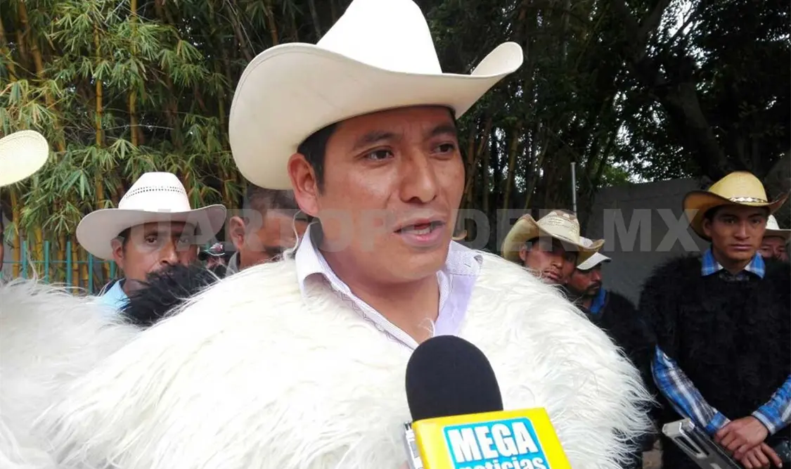 Solicitan construcción de aulas
