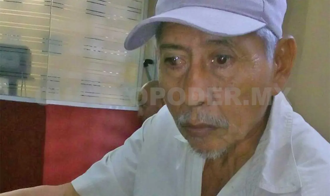 Cuida a su hermano enfermo de la próstata, ambos de la tercera edad