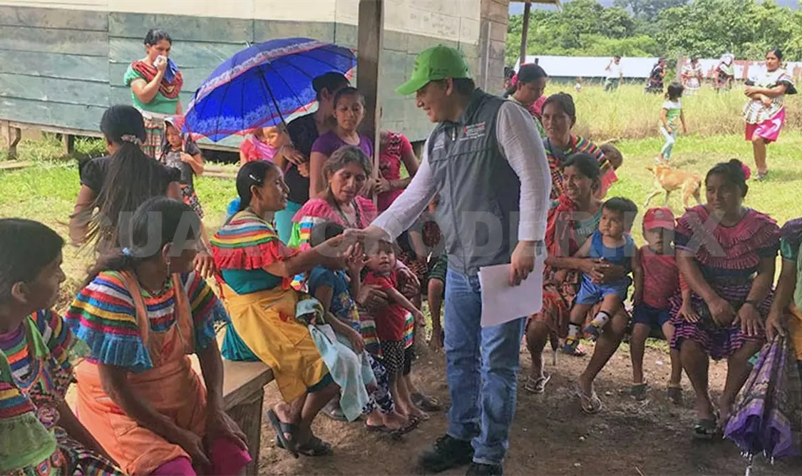 Acercan servicios de salud a comunidades