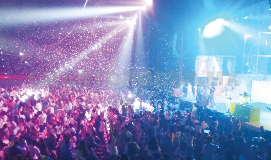 Rotundo éxito de Los Polinesios en Tuxtla