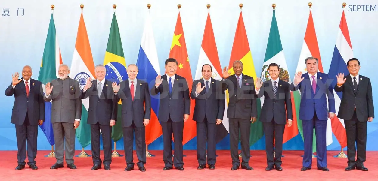 Peña en su segundo día de actividades en Xiamen, donde participó en el Diálogo de Economías Emergentes y Países en Desarrollo. Presidencia