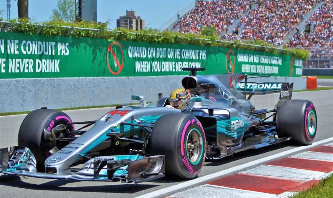 El piloto mexicano Ricardo Rodríguez puso en alto el nombre de México en el deporte motor al debutar. Cortesía