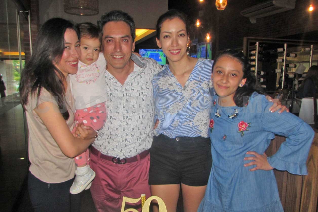 Raúl celebra 50 años