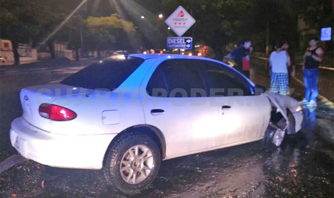 En el accidente únicamente se reportaron daños materiales por miles de pesos. CP