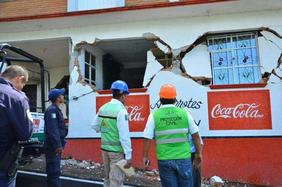 Confirmados 65 decesos por sismo