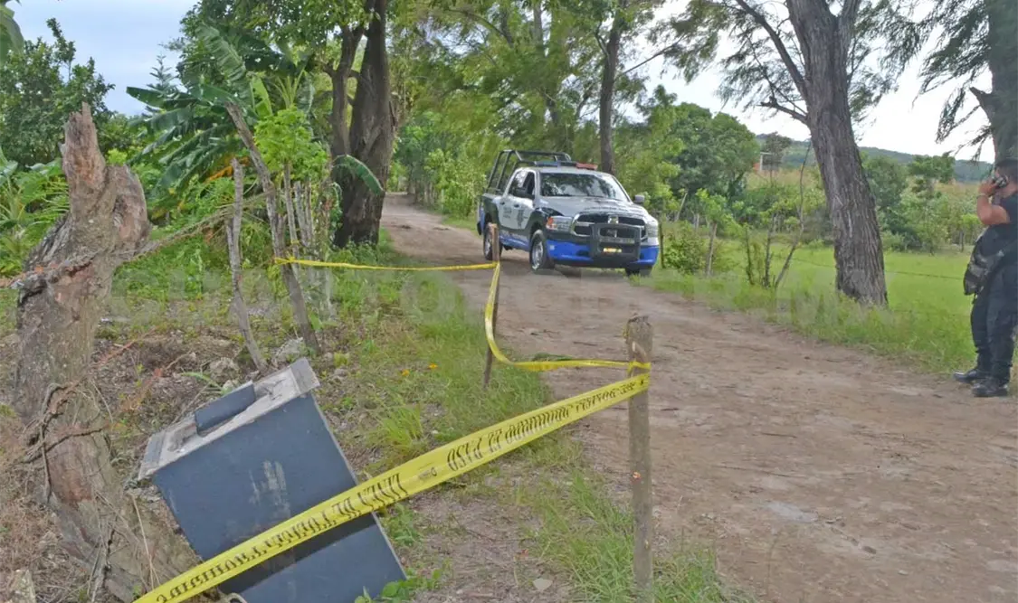 Al parecer los delincuentes utilizaron soplete para sustraer lo que se encontraba en su interior y luego fue abandonada. Rafael Cabrera / CP