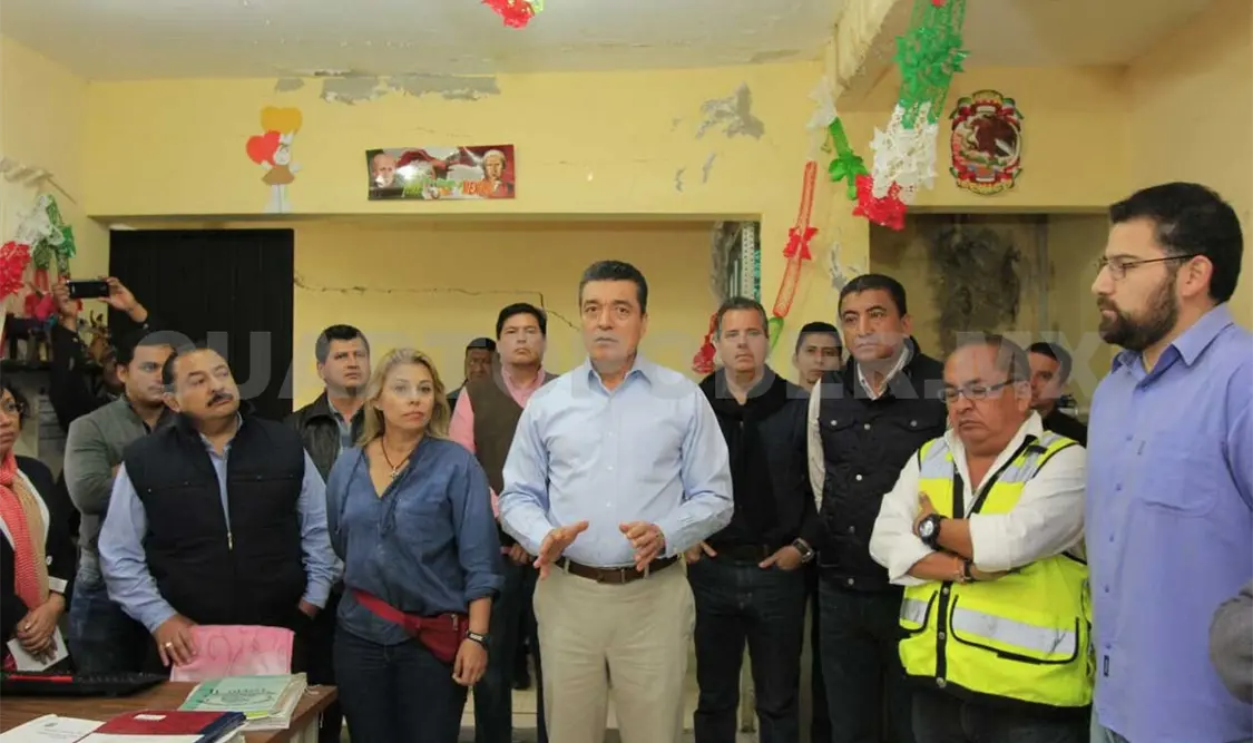 Recorre Rutilio juzgados e inmuebles en San Cristóbal