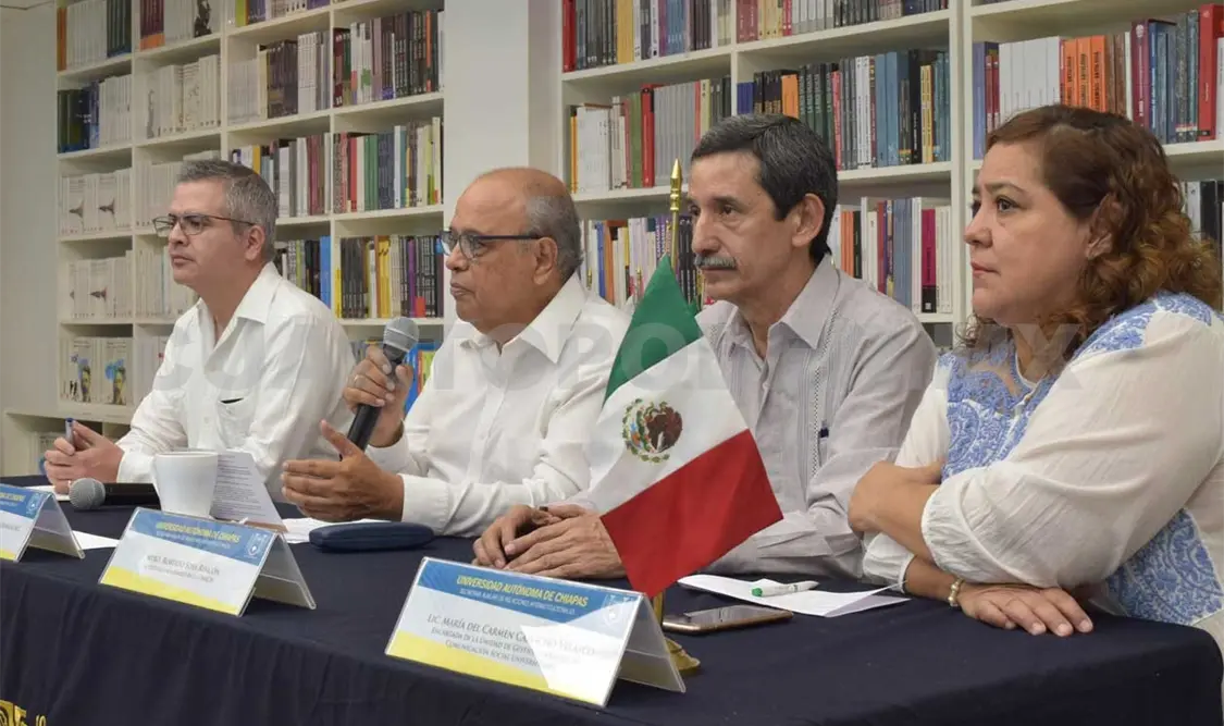 Anuncia la Unach convocatoria de becas internacionales