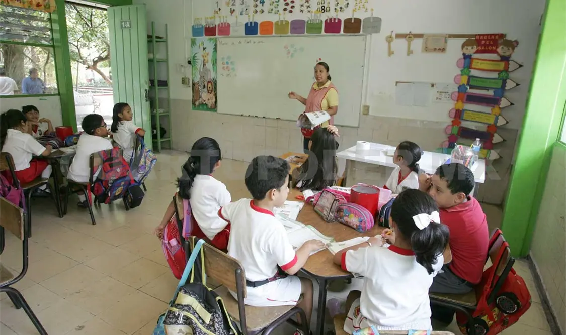 Posponen reinicio de clases hasta nuevo aviso