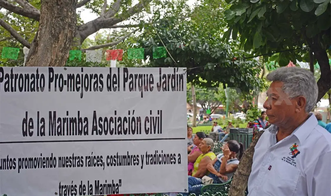 Santiago Duque Cortés. Darwin Mendoza