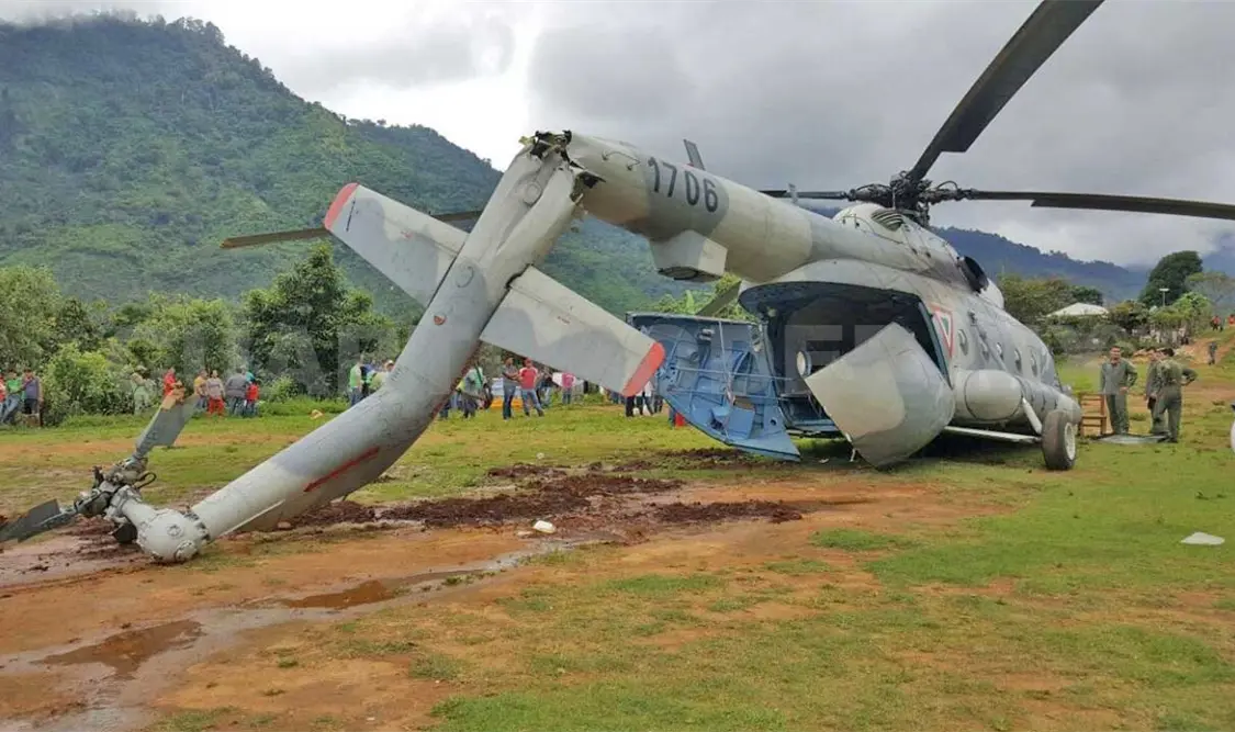 Cayó helicóptero con víveres