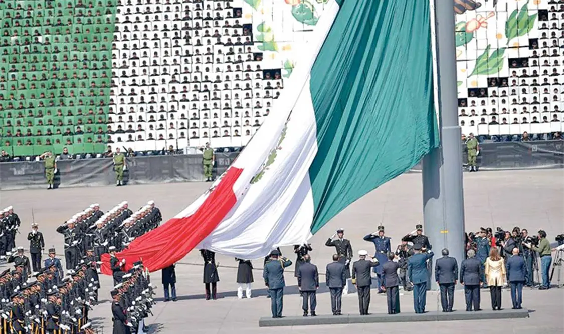 Dedican Desfile a los damnificados de Oaxaca y Chiapas