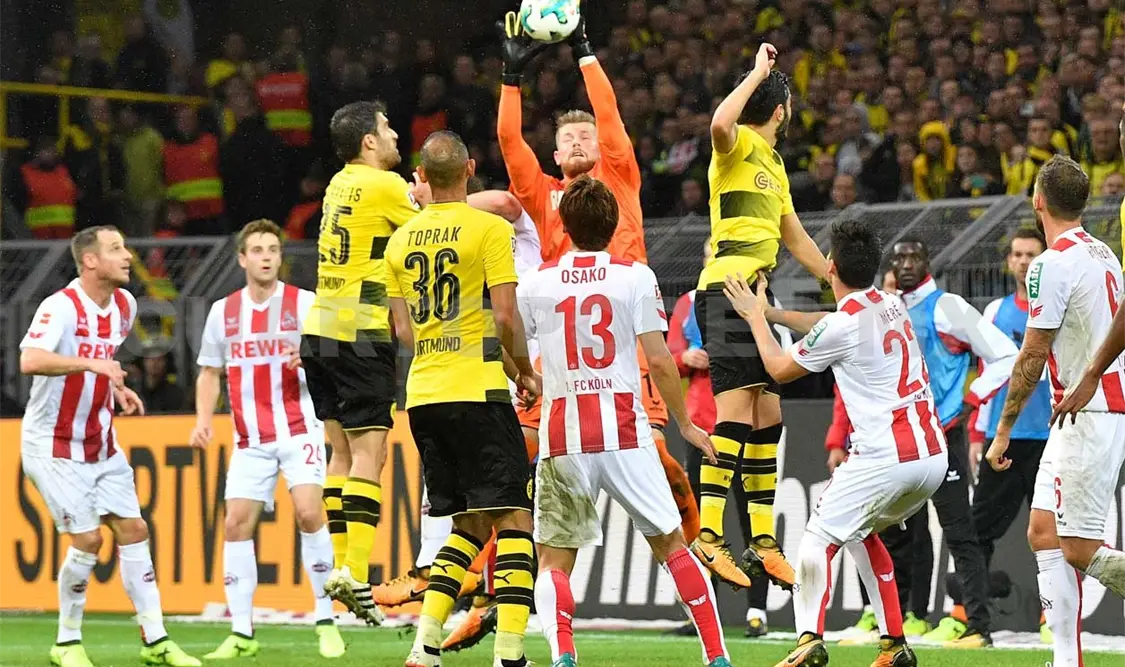 Borussia propina un 5-0 al Colonia en Bundesliga