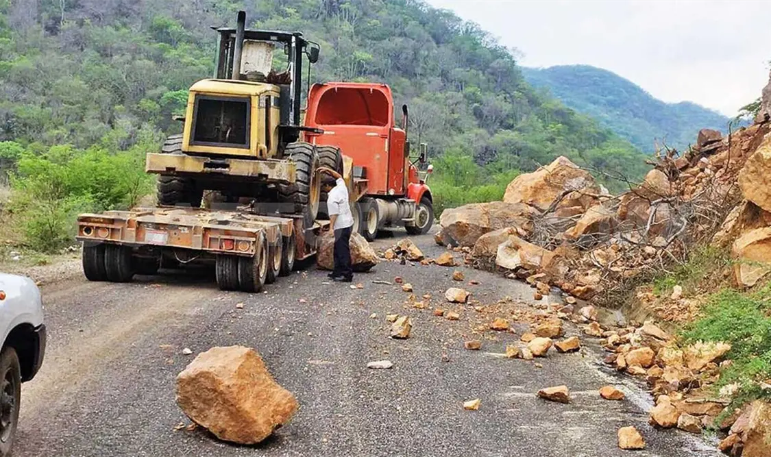 Se despliega ayuda para comunidades incomunicadas