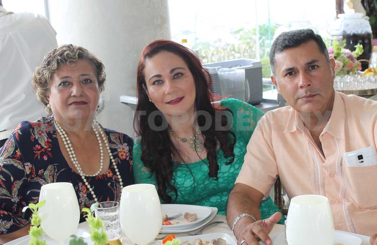 Años de amor y de amistad