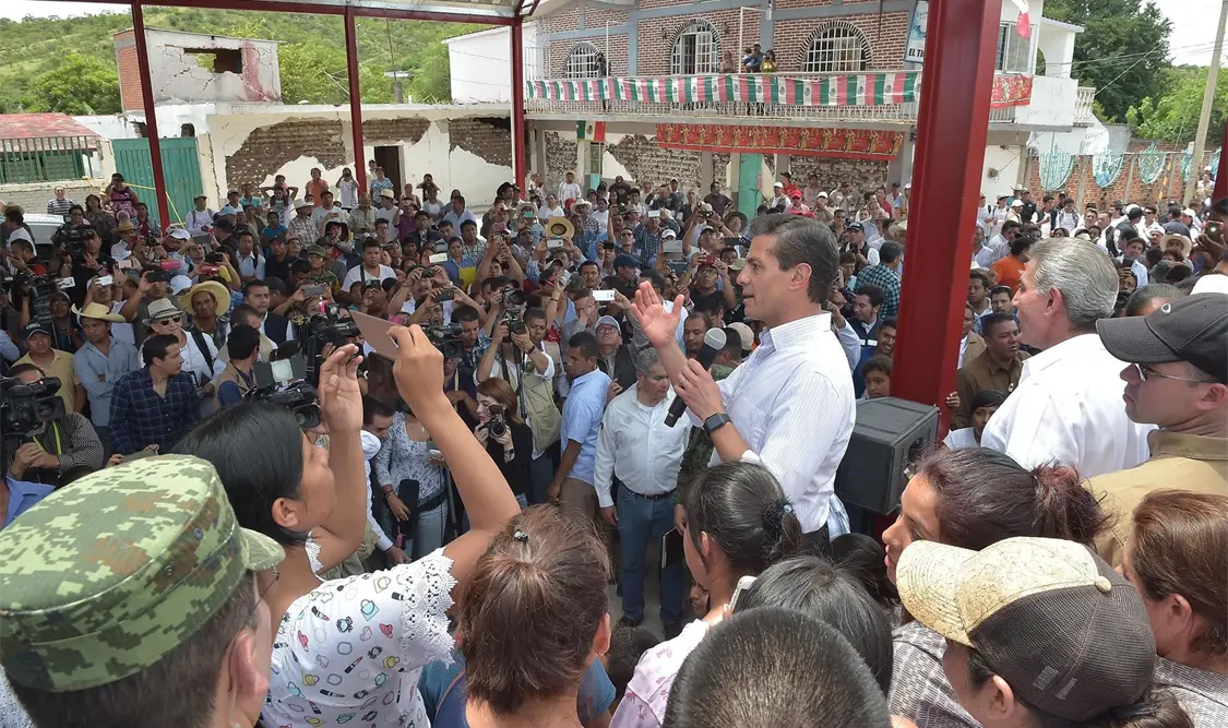 Continuarán las labores de rescate en edificios derrumbados Peña Nieto