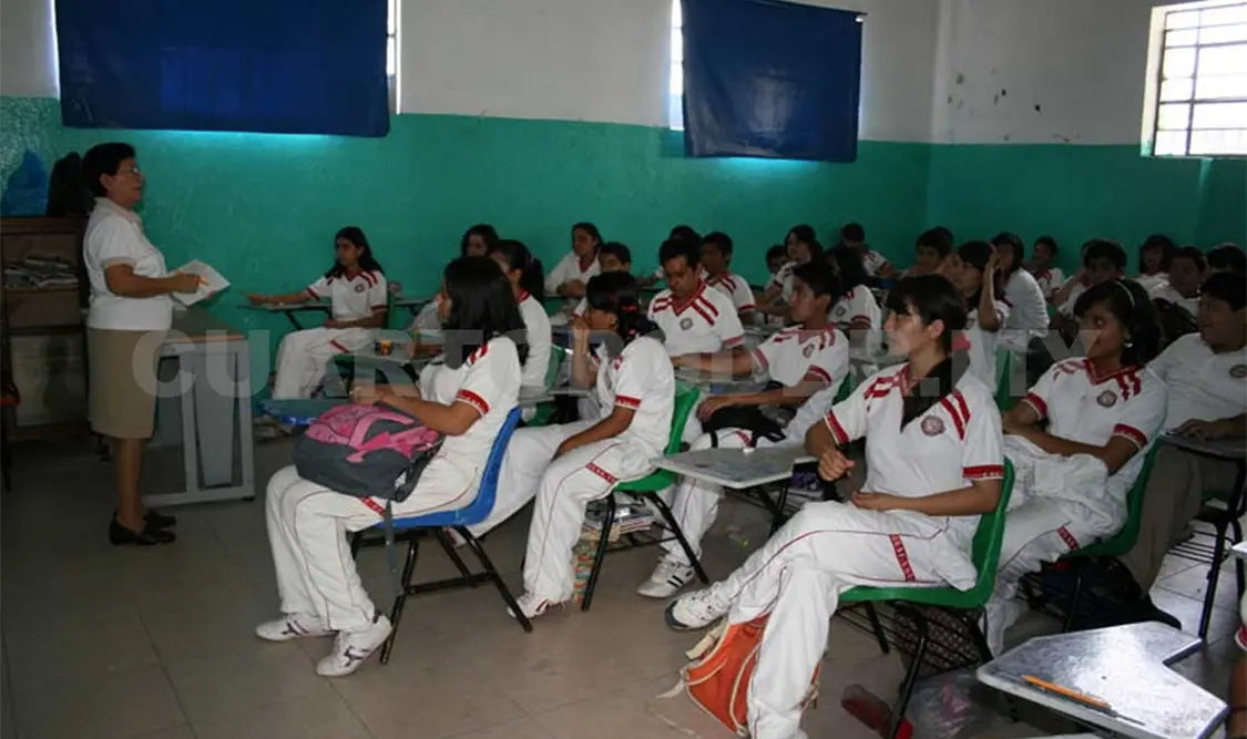 Reinician clases en escuelas locales
