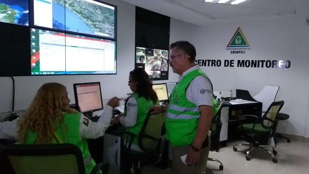 Recomienda Protección Civil del Estado dar seguimiento a las recomendaciones que s emitan a través de los medios de comunicación por las lluvias.