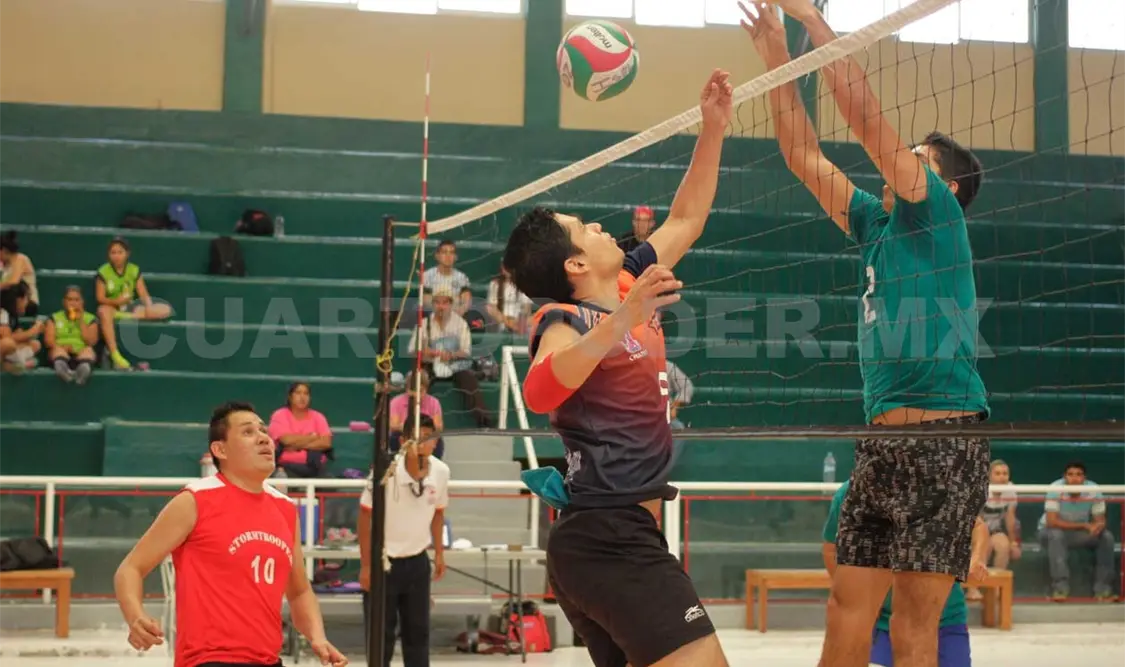 Surimbos a reafirmar liderato con fecha doble