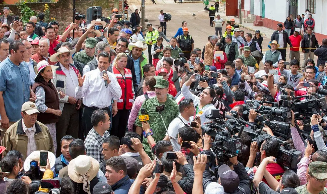 Peña Nieto condena actos que obstruyen labores de apoyo a damnificados