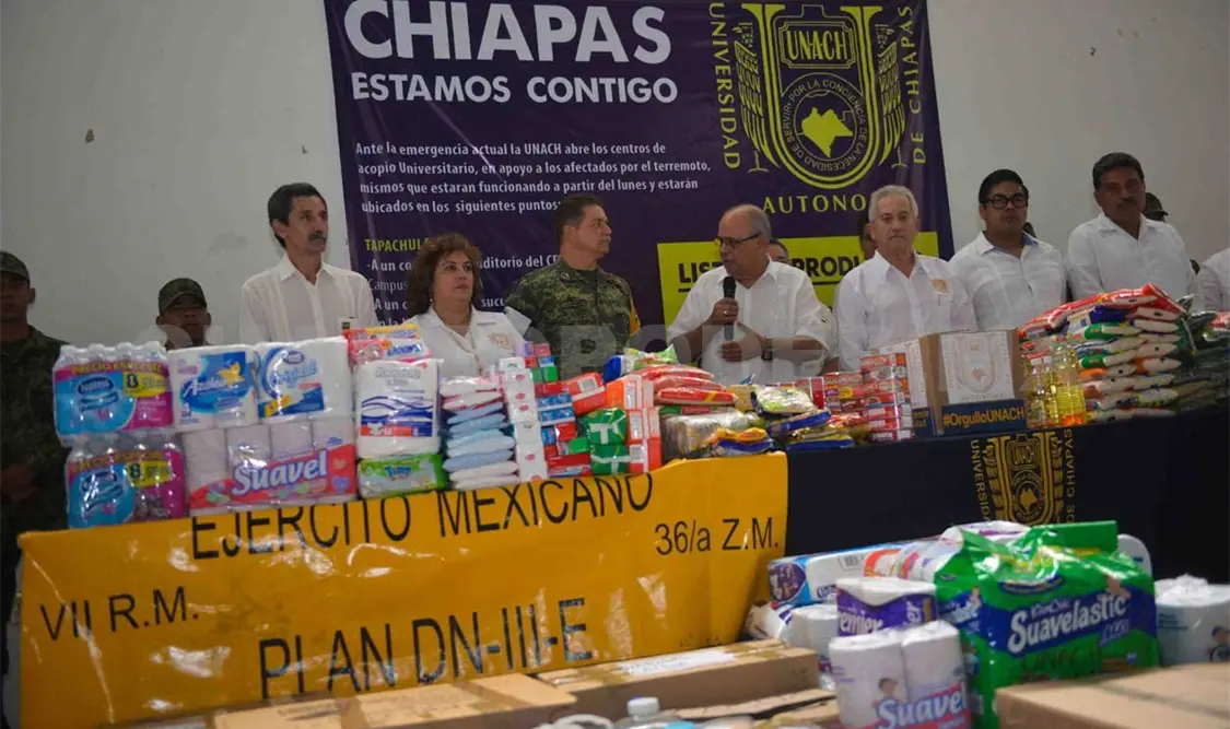 Entregan a Sedena víveres para los damnificados