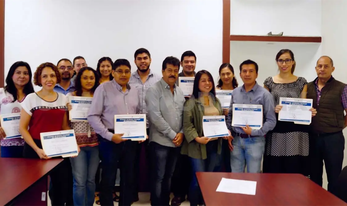 17 estudiantes de maestrías y posgrados recibieron el apoyo. Diana Ramírez/CP